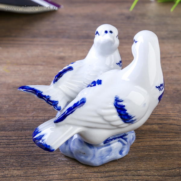 Сувенир керамика "Два голубя" синяя роспись 9,8х11х10,3см